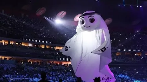 快船险胜魔术，哈登三双神勇，小卡与祖巴茨表现抢眼